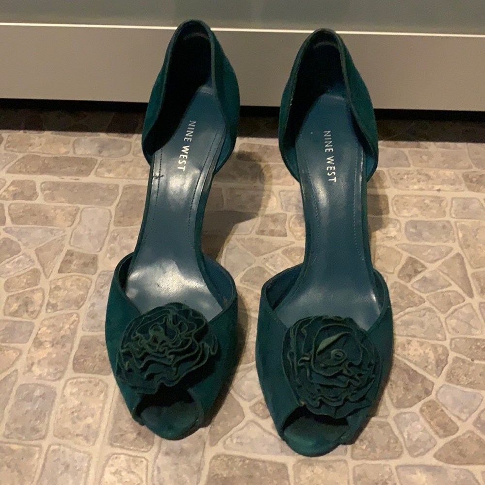 Suede open toes